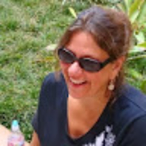 Meet your Posher, Frances - Picture 1 of 1